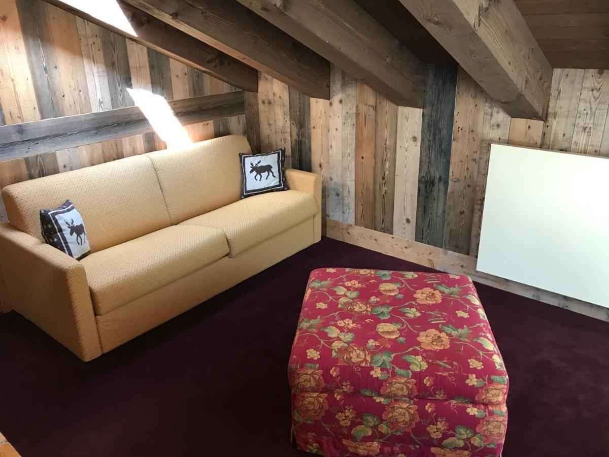 Relais Du Chateau Blanc La Thuile Buitenkant foto