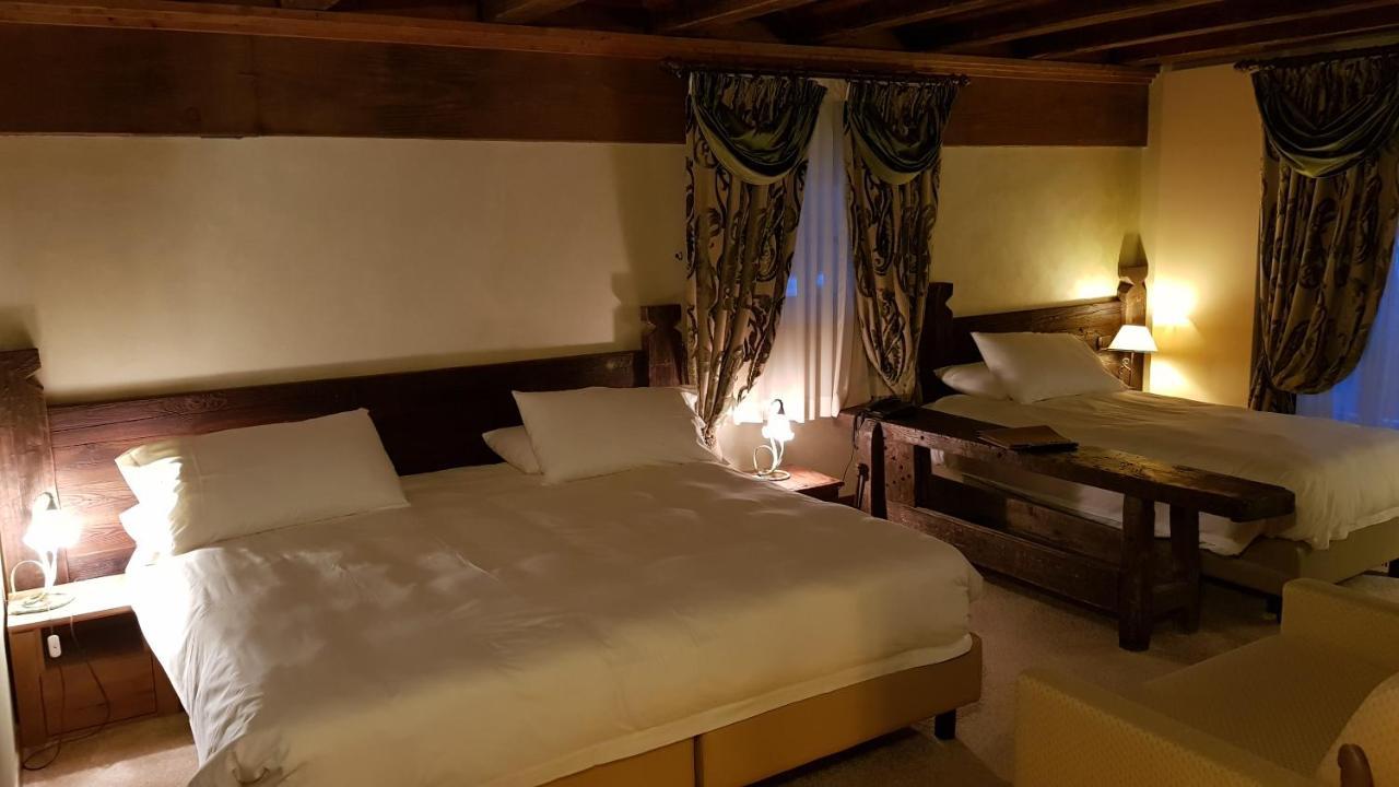 Relais Du Chateau Blanc La Thuile Buitenkant foto