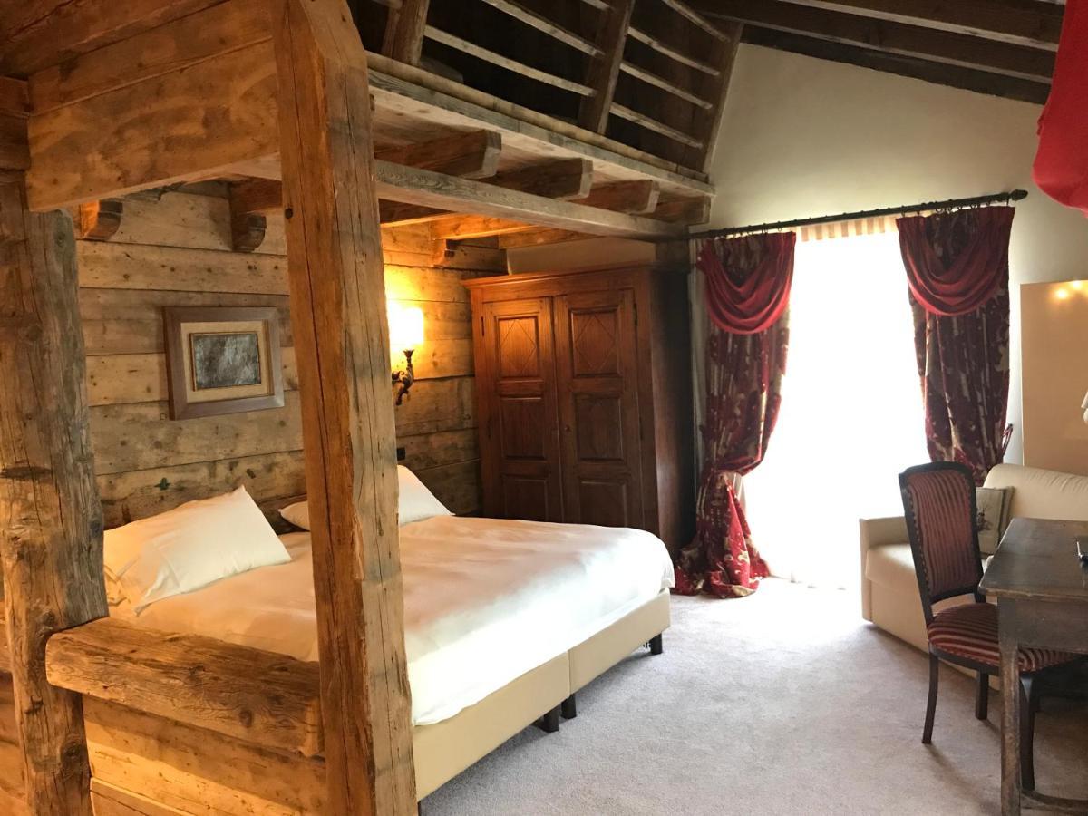 Relais Du Chateau Blanc La Thuile Buitenkant foto